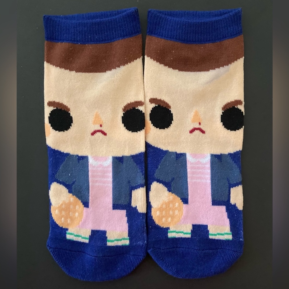 🧦 1 Pair NWOT Netflix Stranger Things Eleven Funko Pop Cartoon Ladies Girls Sock